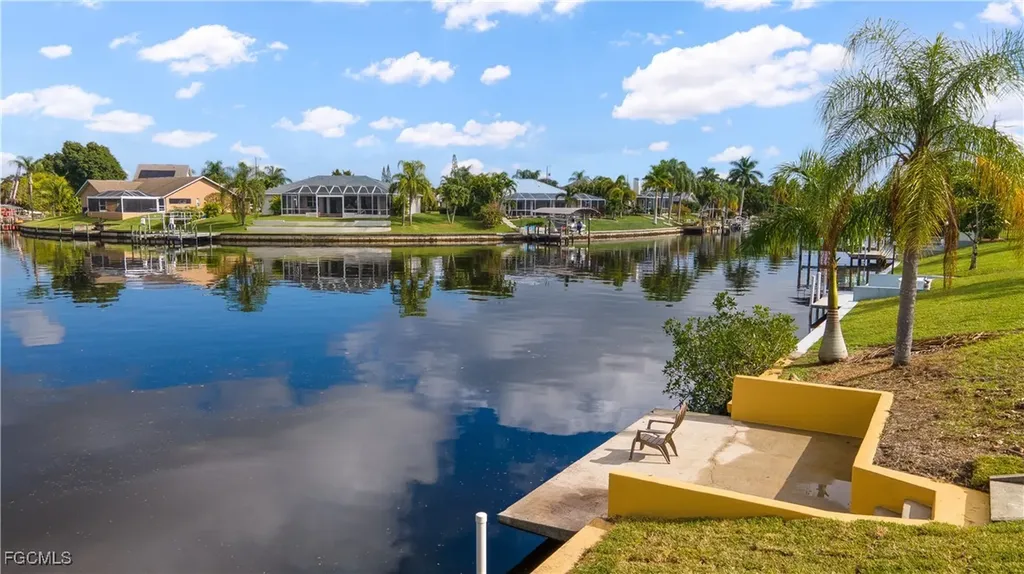 1129 SE 13th Street Cape Coral FL 33990