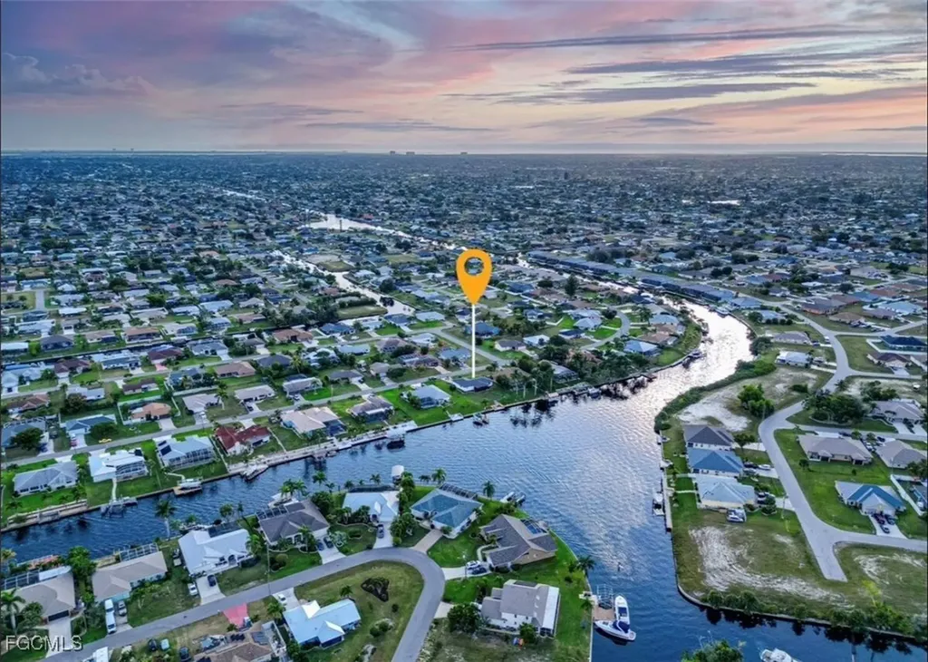 1129 SE 13th Street Cape Coral FL 33990