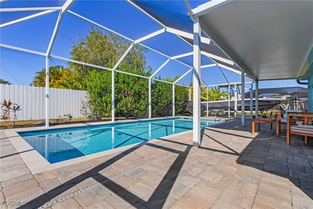 1010 SW 6th Avenue Cape Coral FL 33991