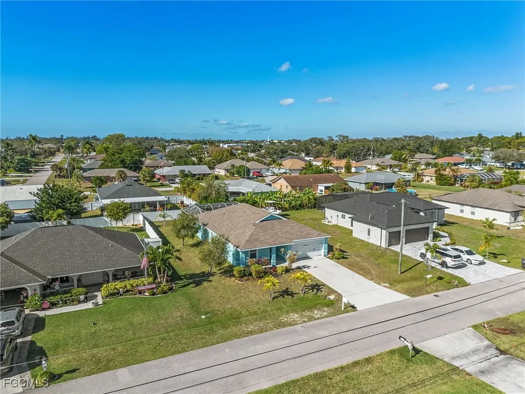 1010 SW 6th Avenue Cape Coral FL 33991