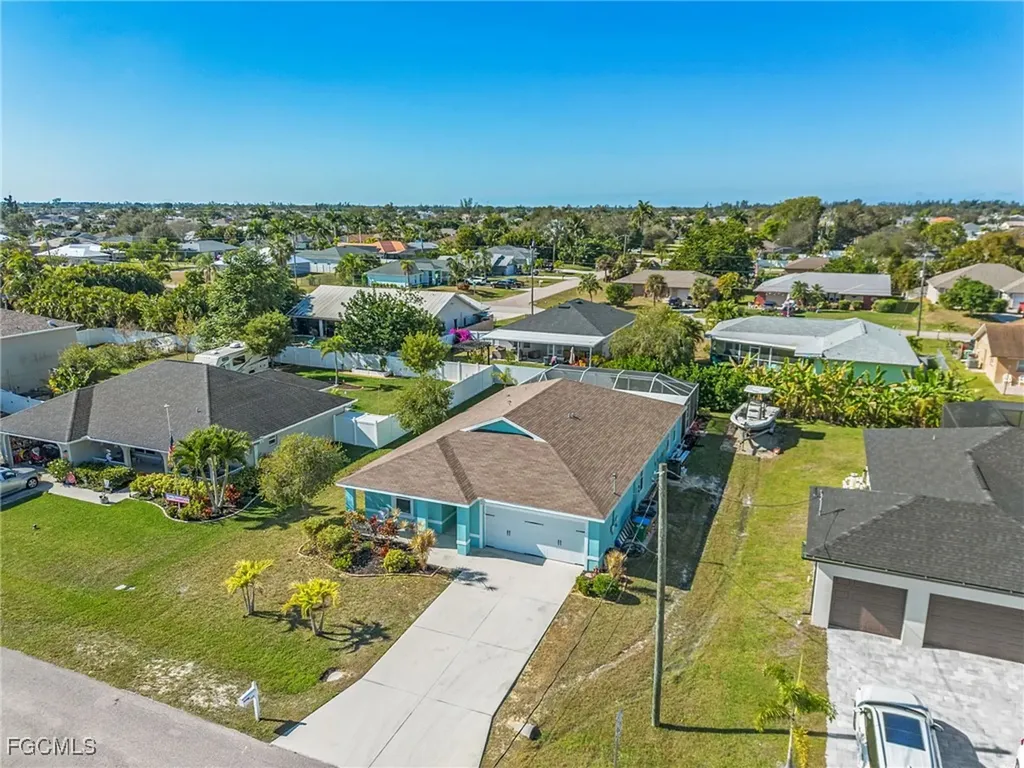 1010 SW 6th Avenue Cape Coral FL 33991