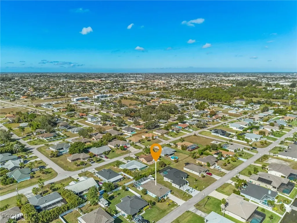 1010 SW 6th Avenue Cape Coral FL 33991