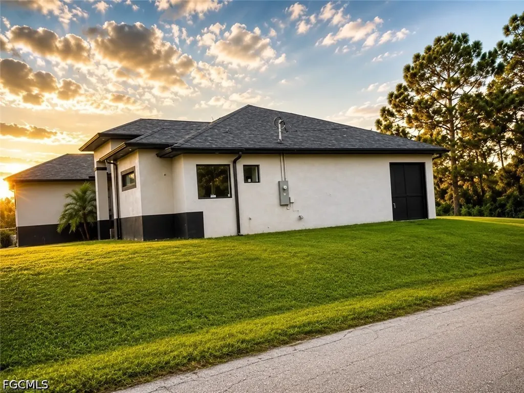 1807 W 11th Street Lehigh Acres FL 33972