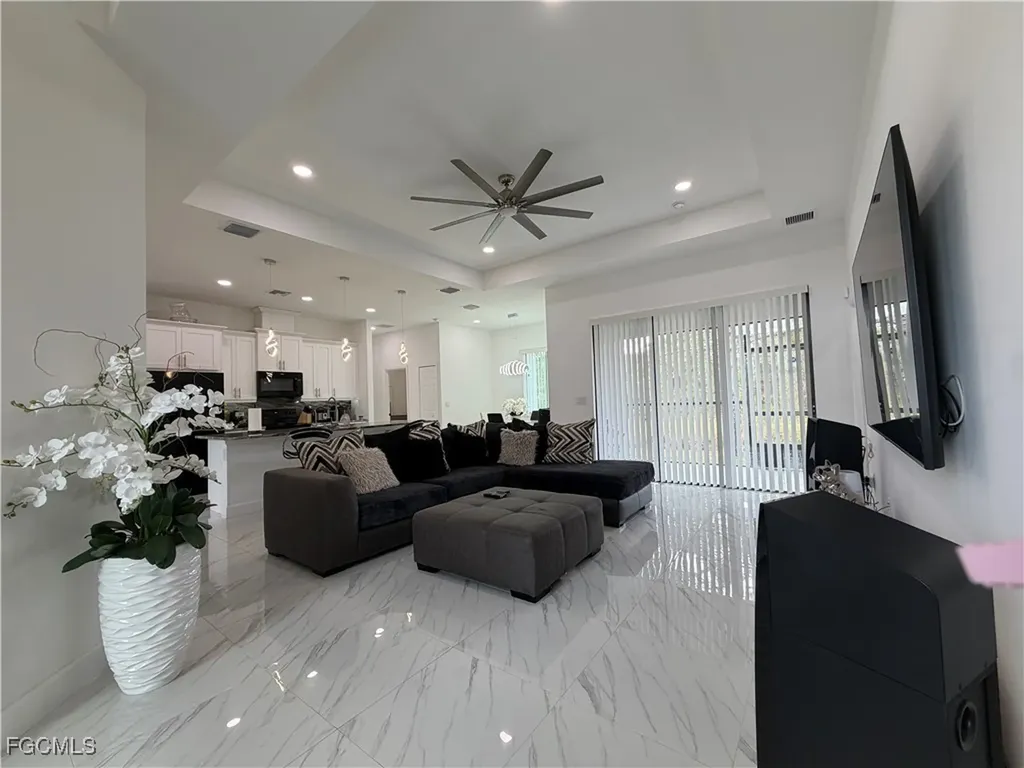 1807 W 11th Street Lehigh Acres FL 33972