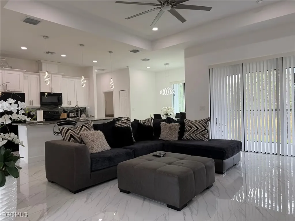 1807 W 11th Street Lehigh Acres FL 33972