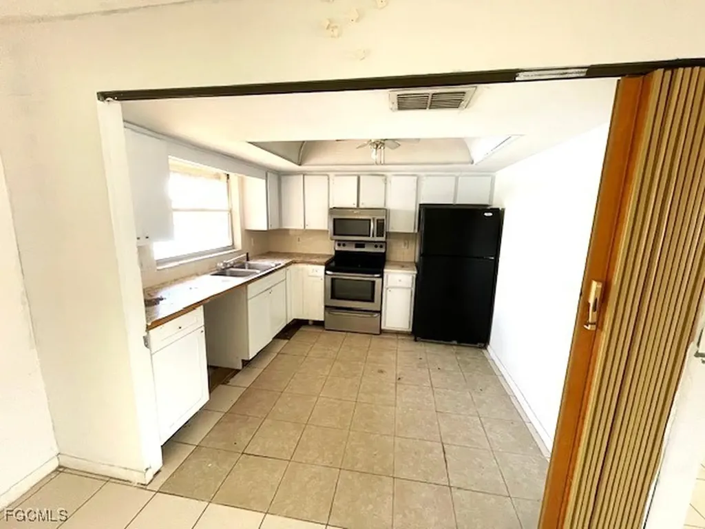 9761 Deerfoot Drive Fort Myers FL 33919