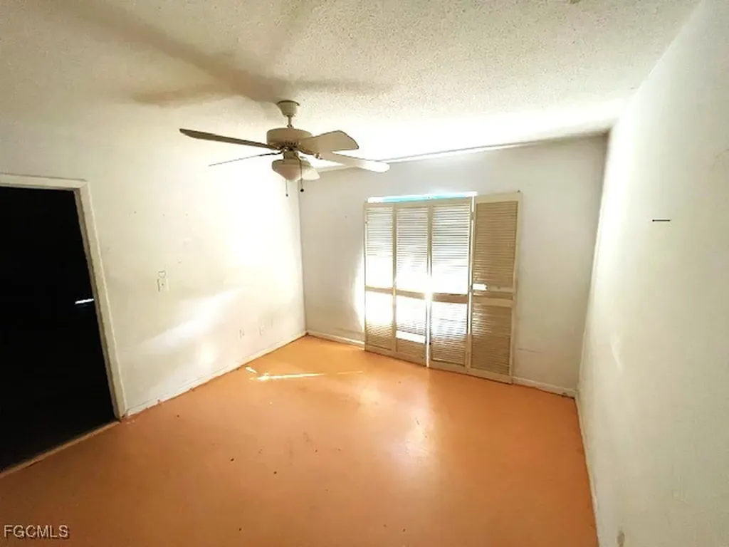 9761 Deerfoot Drive Fort Myers FL 33919