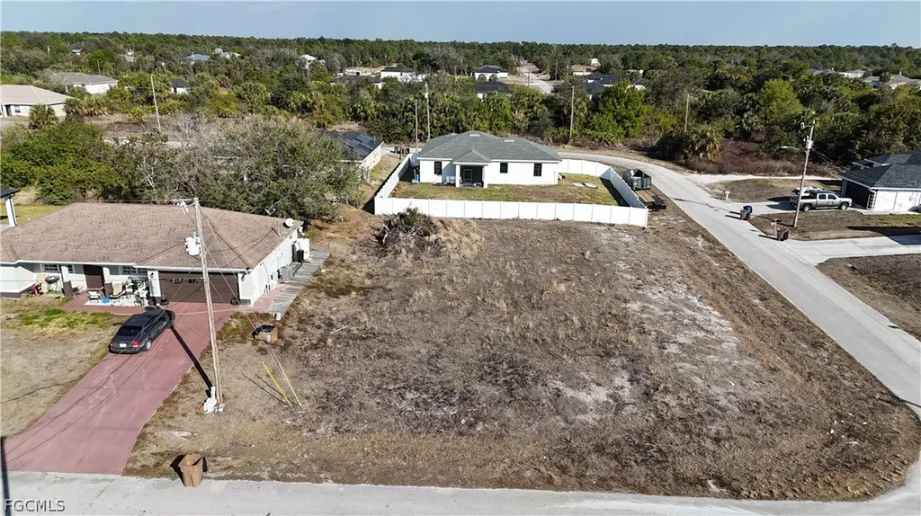 533 Kilgour Avenue Lehigh Acres FL 33974