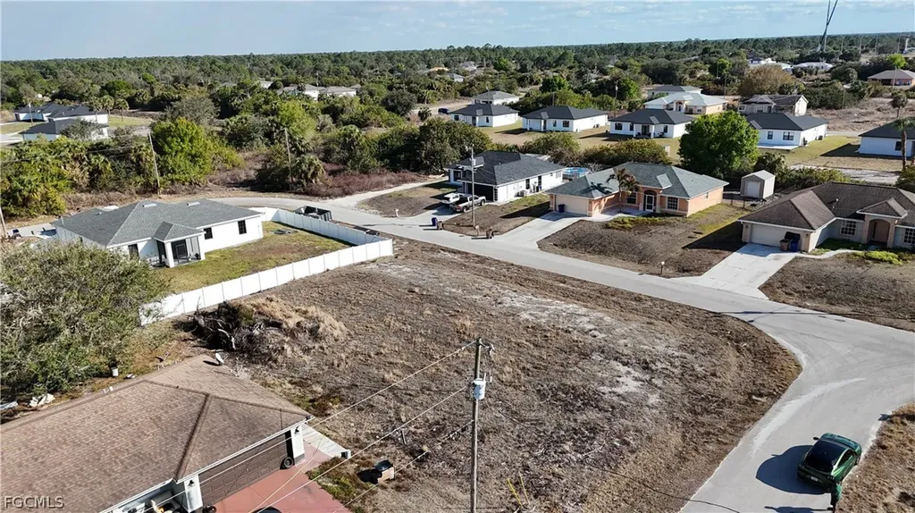 533 Kilgour Avenue Lehigh Acres FL 33974