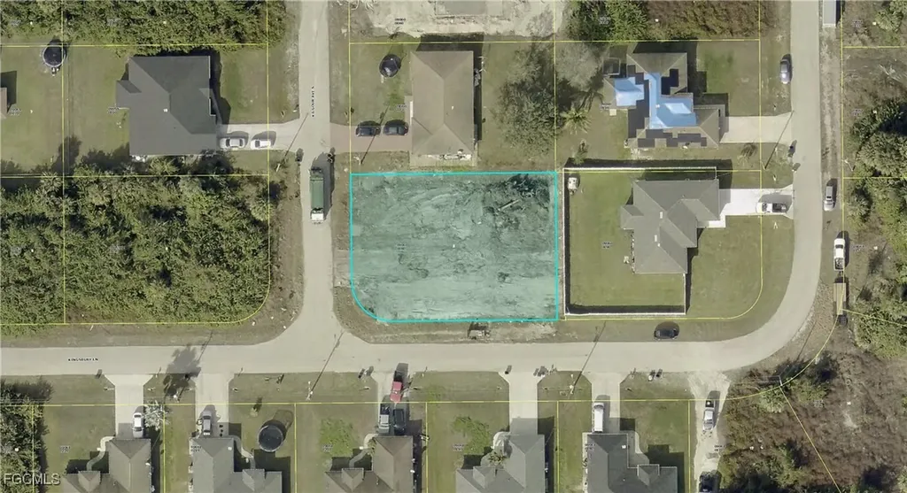 533 Kilgour Avenue Lehigh Acres FL 33974