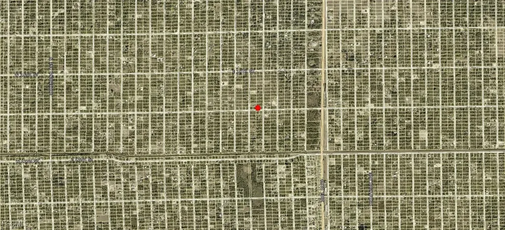 1805 E 13th Street Lehigh Acres FL 33972