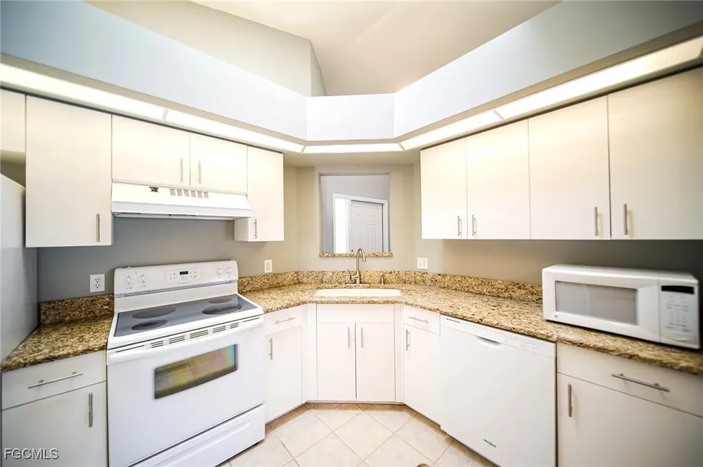 25431 Fairway Dunes Court Bonita Springs FL 34135