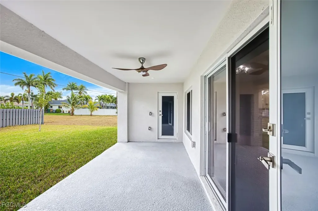 1633 SW 43rd Street Cape Coral FL 33914