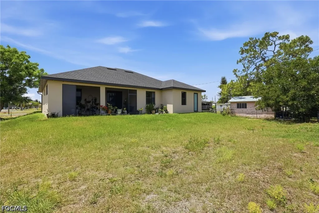 705 Harding Lane Lehigh Acres FL 33936