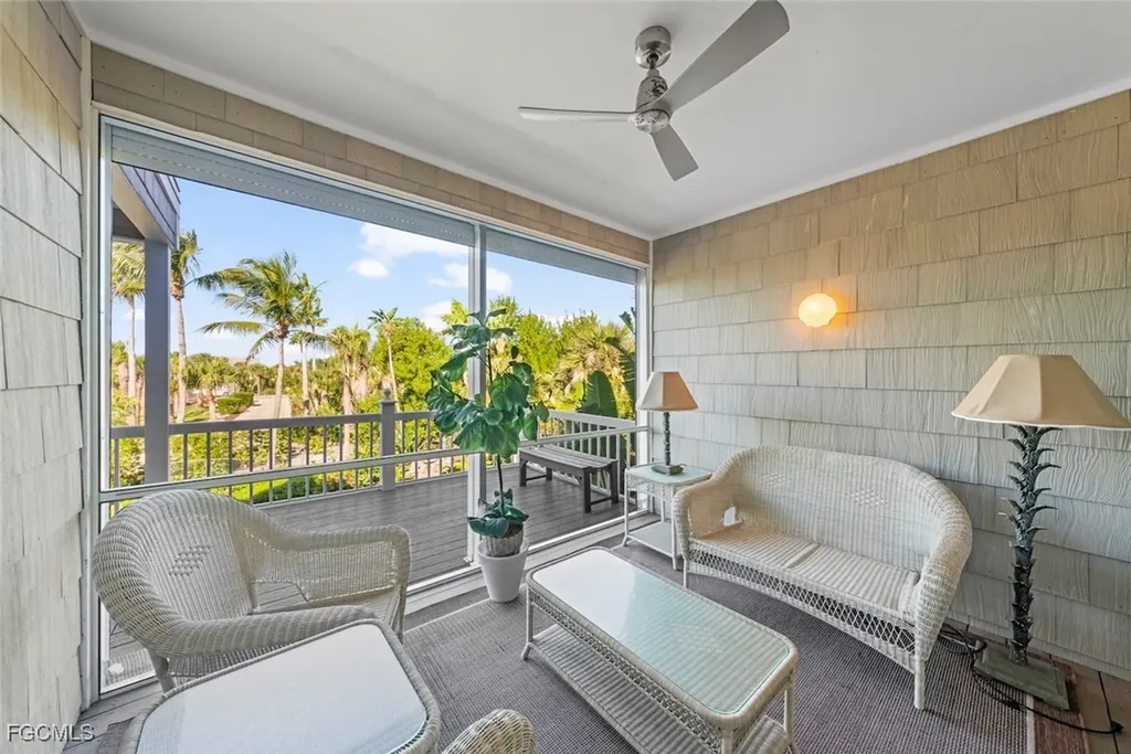 1828 Buckthorn Lane Sanibel FL 33957