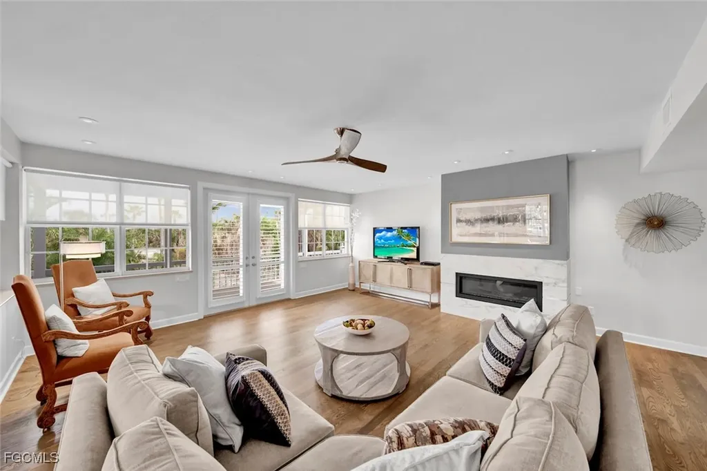 1828 Buckthorn Lane Sanibel FL 33957