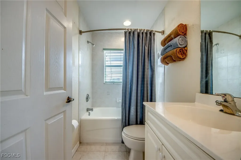 1324 NE 23rd Terrace Cape Coral FL 33909