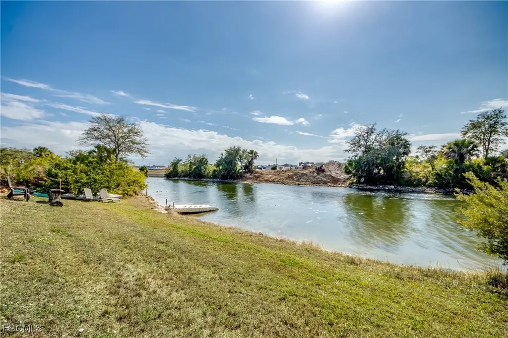 1324 NE 23rd Terrace Cape Coral FL 33909