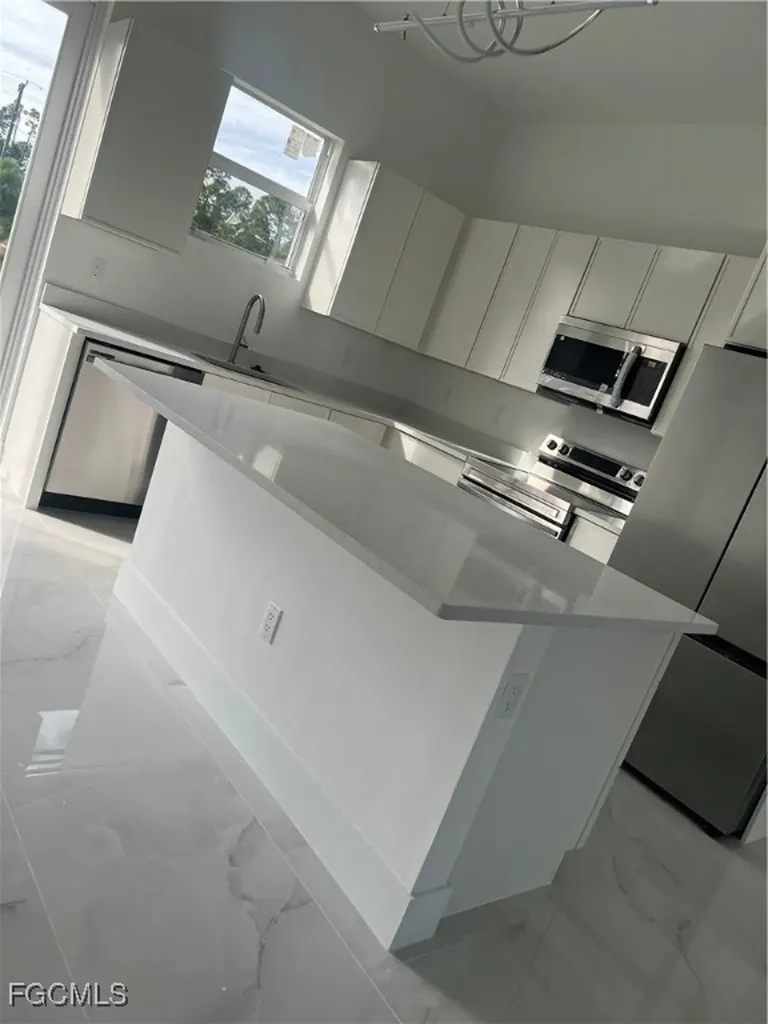 464 Eisenhower Boulevard Lehigh Acres FL 33974