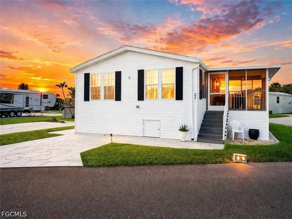 19681 Summerlin Road Fort Myers FL 33908