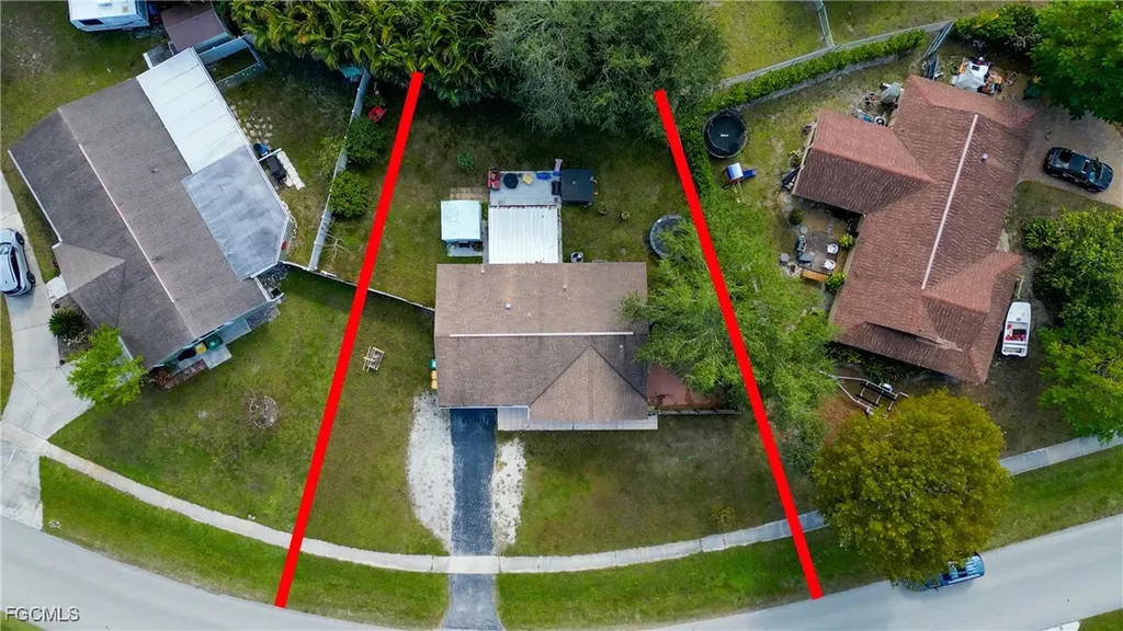 2912 Poinciana Drive Naples FL 34105