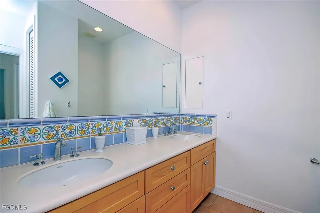 580 Sea Oats Drive Sanibel FL 33957