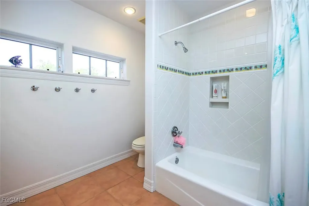 580 Sea Oats Drive Sanibel FL 33957