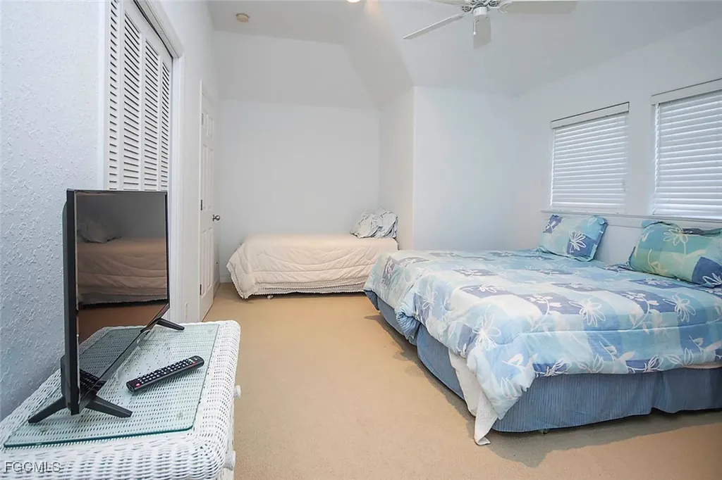 580 Sea Oats Drive Sanibel FL 33957