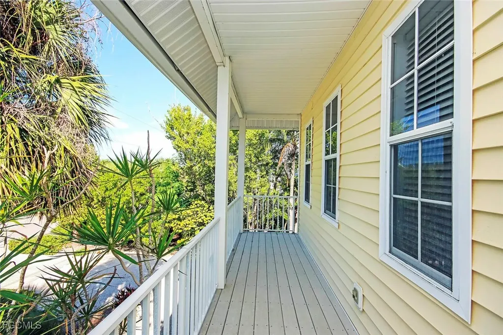 580 Sea Oats Drive Sanibel FL 33957