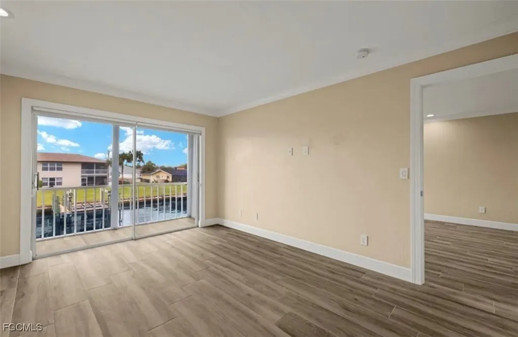 4541 SE 5th Place Cape Coral FL 33904