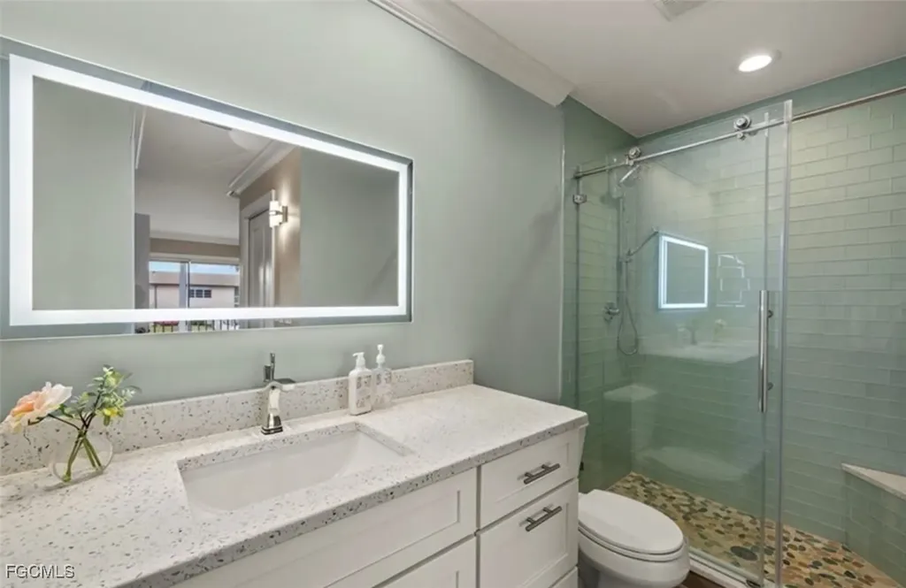 4541 SE 5th Place Cape Coral FL 33904