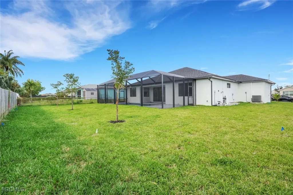 426 NW 3rd Terrace Cape Coral FL 33993
