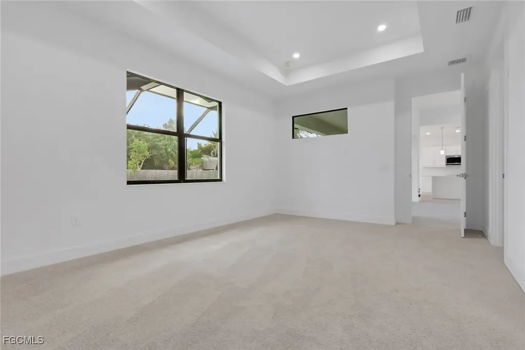 426 NW 3rd Terrace Cape Coral FL 33993
