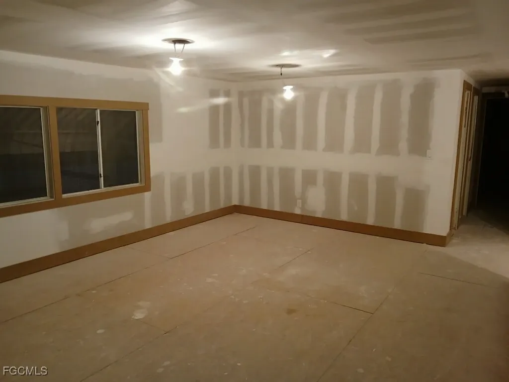 5511 Ben Franklin Lane North Fort Myers FL 33917