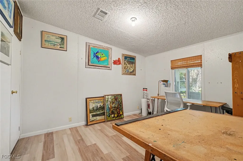 5228 Stringfellow Road St. James City FL 33956