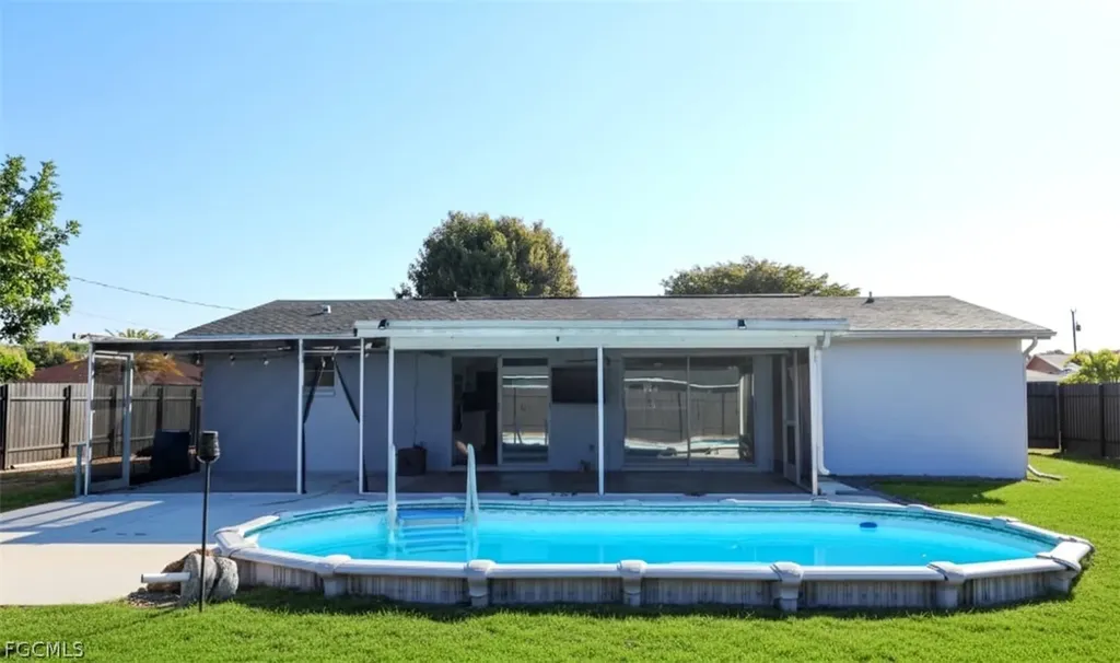 1206 SE 23rd Place Cape Coral FL 33990