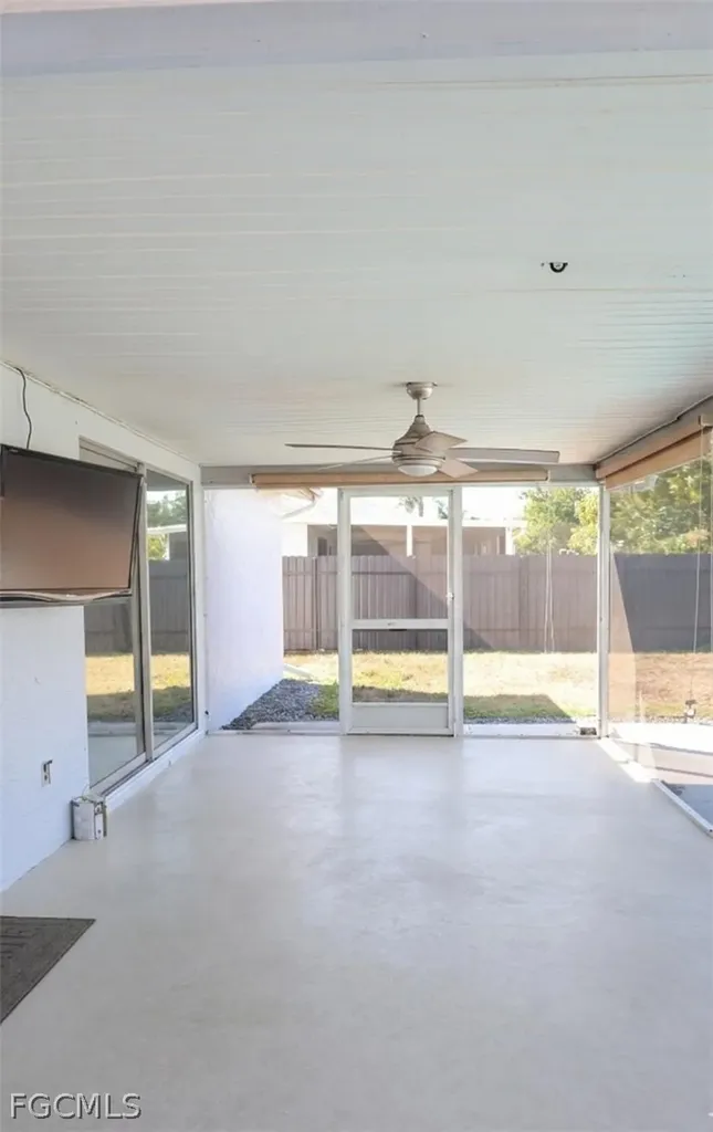 1206 SE 23rd Place Cape Coral FL 33990