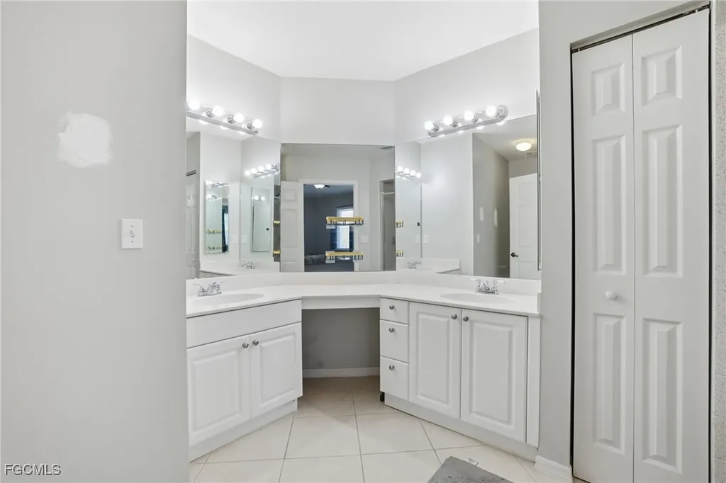 13160 Broadhurst Loop Fort Myers FL 33919
