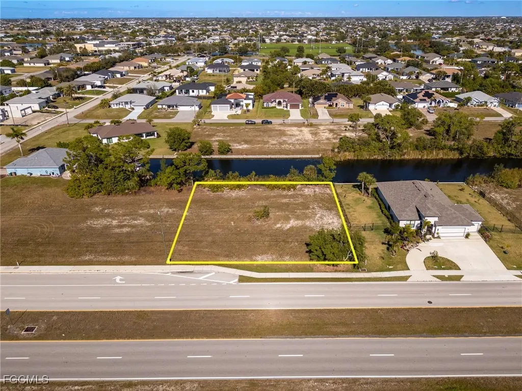 2719 Ceitus Parkway Cape Coral FL 33991