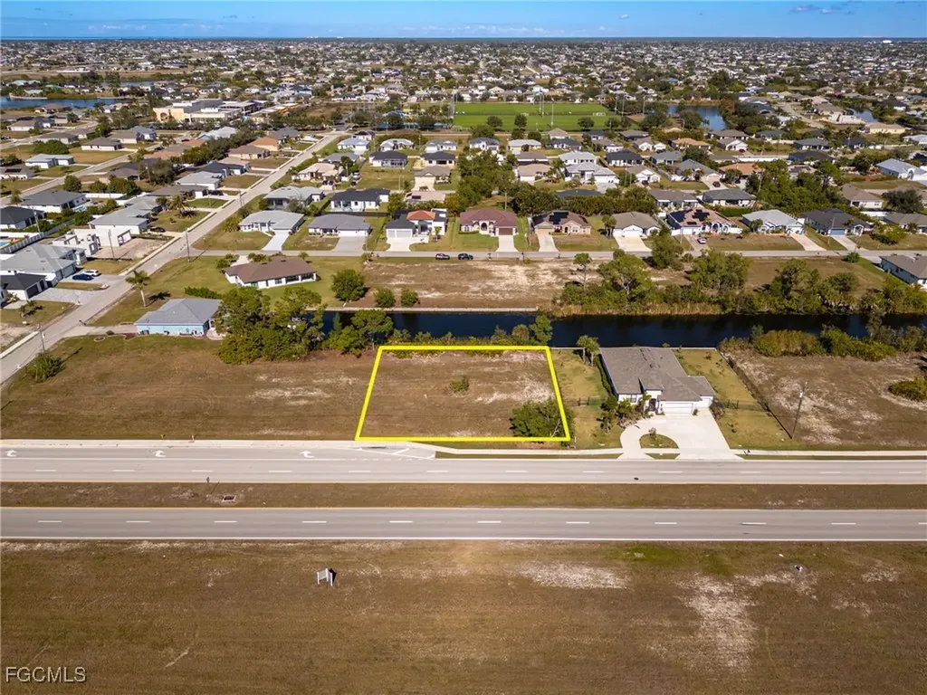 2719 Ceitus Parkway Cape Coral FL 33991
