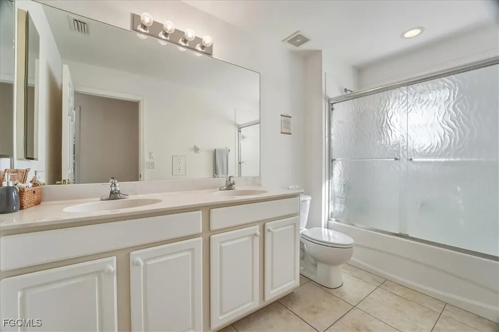 9346 Spanish Moss Way Bonita Springs FL 34135