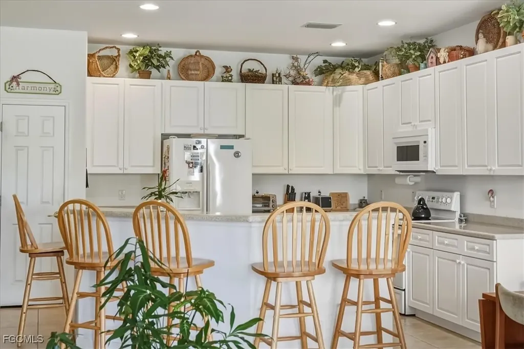 9346 Spanish Moss Way Bonita Springs FL 34135