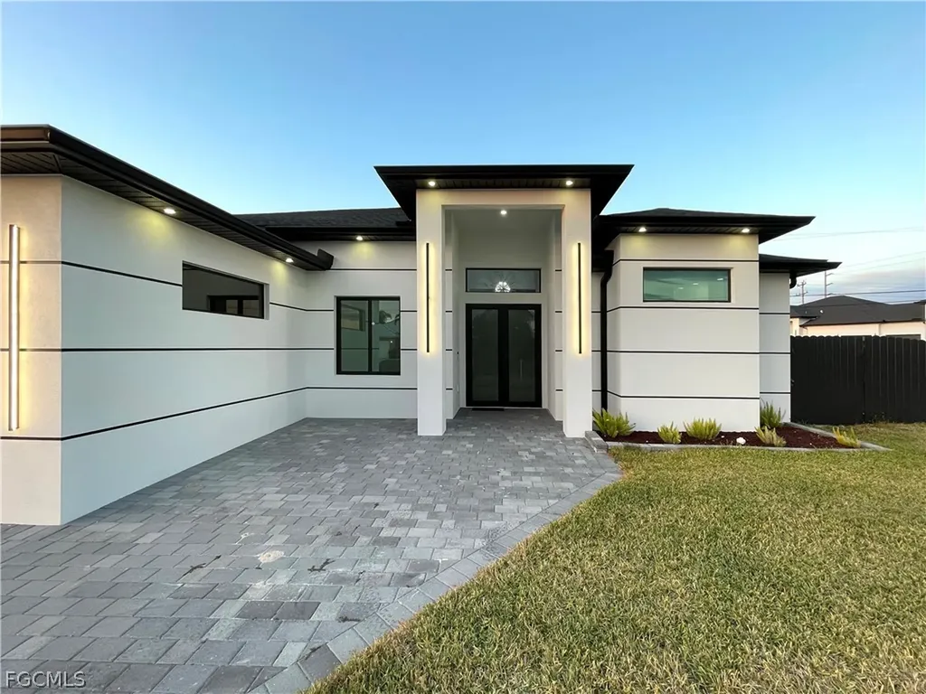1833 NE 23rd Terrace Cape Coral FL 33909