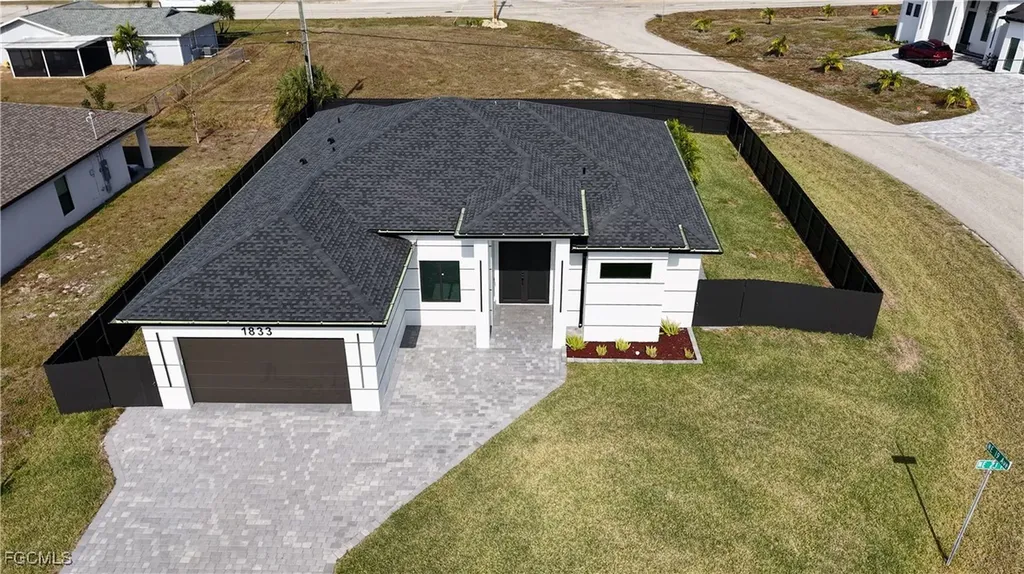 1833 NE 23rd Terrace Cape Coral FL 33909