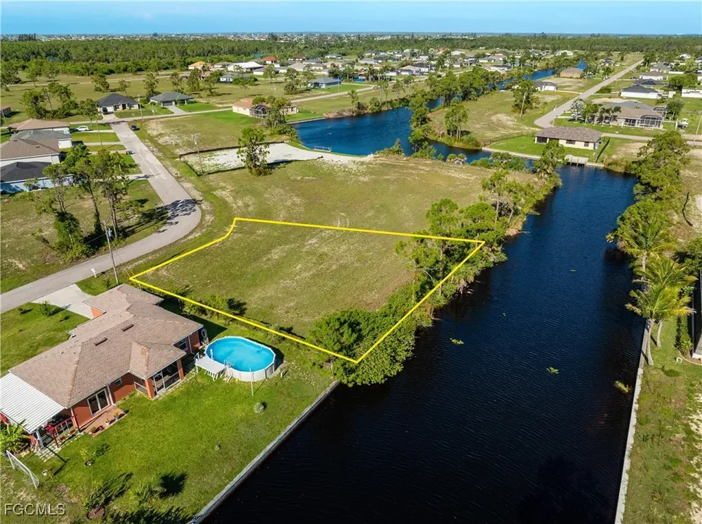 2719 NW 26th Street Cape Coral FL 33993