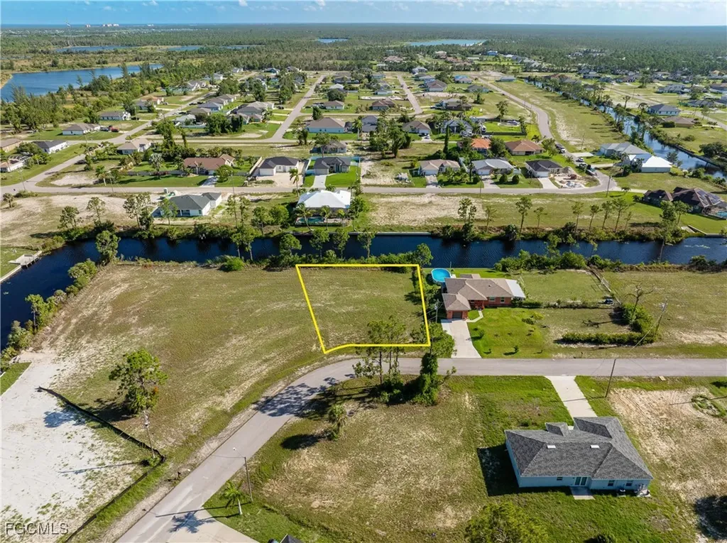 2719 NW 26th Street Cape Coral FL 33993