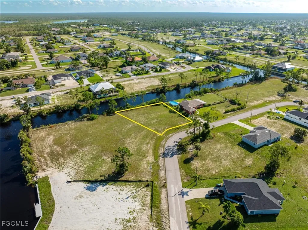 2719 NW 26th Street Cape Coral FL 33993