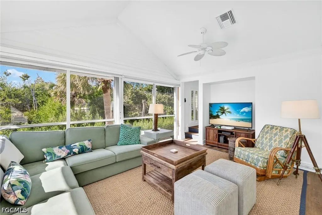 280 Southwinds Drive Sanibel FL 33957