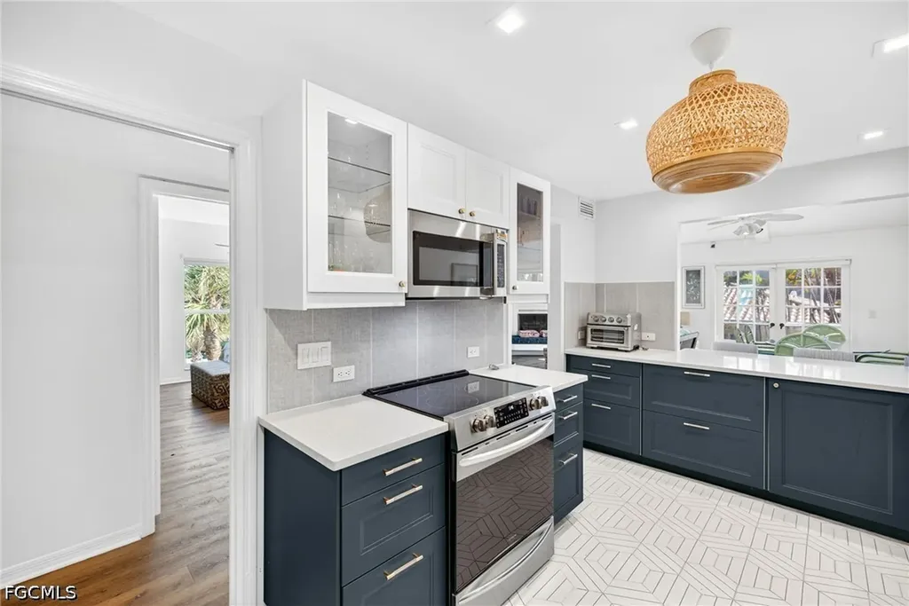 280 Southwinds Drive Sanibel FL 33957