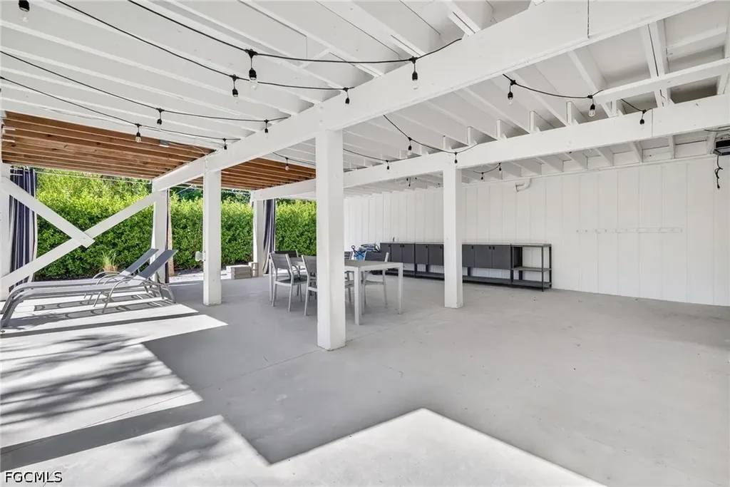 280 Southwinds Drive Sanibel FL 33957